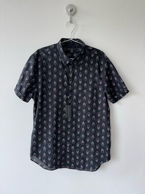 NWT Varvatos Star USA Short Sleeve Shirt with Skull Print -Size M